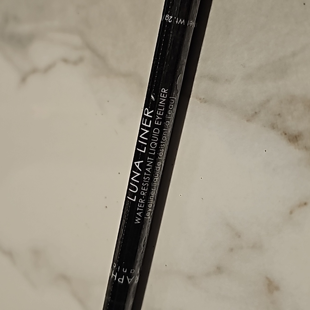 Water Resistant Liquid Eyeliner